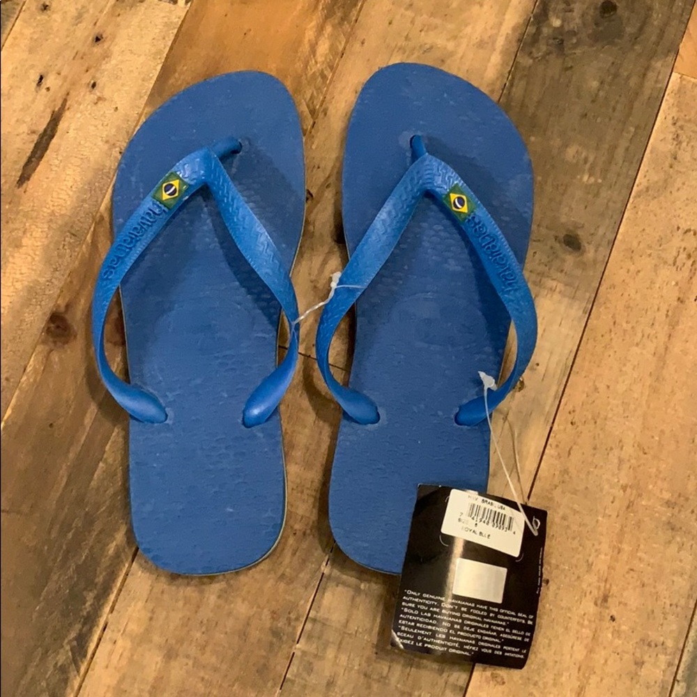 NWT Royal Blue Havaianas, size 6